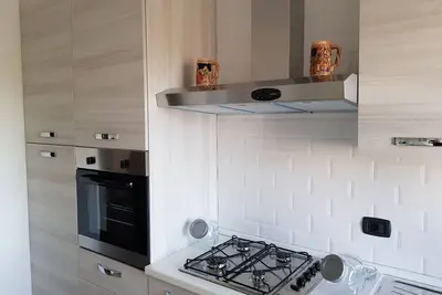Image de Bel appartement avec trois chambres et cuisine situé à Taranto, la ville des deux mers