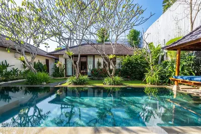 Image de Villa de 3 chambres avec piscine privée, à 2 minutes à pied de la plage