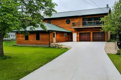 Image de Retraite maison lac rustique