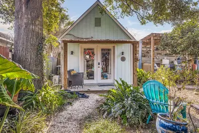 Image de Zen Garden and Cottage de Tommy, une retraite paisible et merveilleuse!