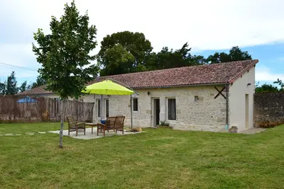 Image de Charmant petit logis en Charente Limousine pour 4 personnes, piscine