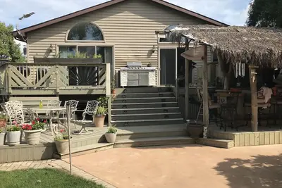 Image de Backyard Paradise Ă Appleton, Wi<br>6 Ă 8 personnes<br>25 minutes du champ Lambeau