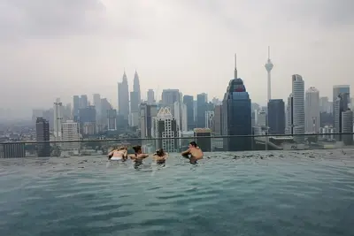 Image de Studio exclusif + incroyable piscine à débordement @ Regalia Suites