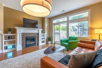 Image de Moderne, lits king size, près de tout