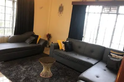 Image de louant 2 bm appartement entièrement meublé le long de la voie Waiyaki Westland Raphta route