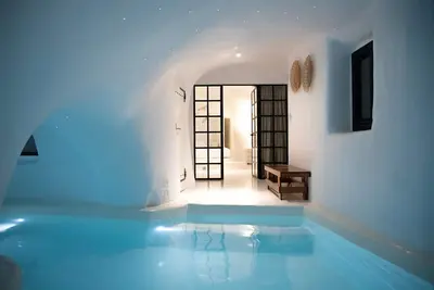 Aleria Luxury Cave Santorini (piscine privée)