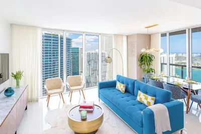 Image de Appartement d'angle élégant, vue sur la rivière et la baie, au-dessus de l'hôtel W, Spa Gratuit, piscine, salle de sport