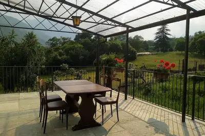 Image de Chez Bonjour: maison de vacances avec grande terrasse avec vue sur les montagnes