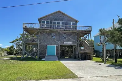 Image de Oceanside à Frisco, vous trouverez Hatteras Hideway est à seulement 3 lots de retour de l'océan