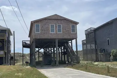 Image de Oceanfront Cottage avec une superbe vue sur l'océan!