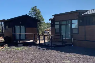 Image de Petite maison dans les montagnes blanches