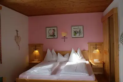 Image de Magerite de vacances, campanule, trèfle rouge - ferme biologique famille Nußbaumer