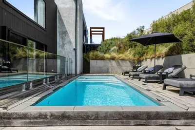 Image de Peninsula Hot Springs Designer Home