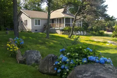 Image de Nouvellement rénové, maison familiale, avec Ocean & Golf Vues