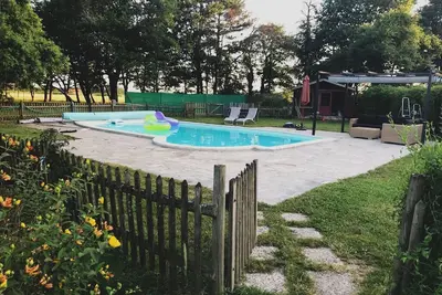 Image de Pavillon de chasse rénové -piscine privative - au coeur Sologne des étangs