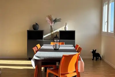 Image de Maison individuelle entre ville et montagne