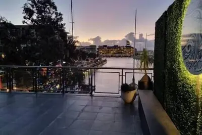 Image de Prix Du Viaduc (parking & wifi inclus)