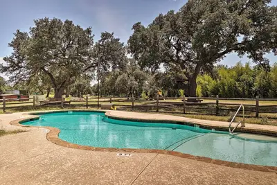 Image de Nouveau! Austin Apt rénové. w / Pool à Stunt Ranch!
