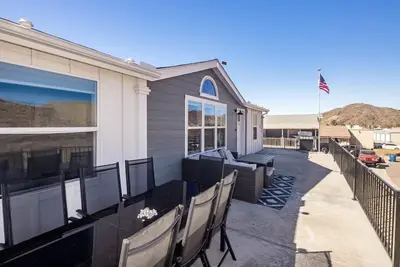 Image de @@@ Brand New Home Meilleures COMMODITÉS Sur La Bande De Parker @@@