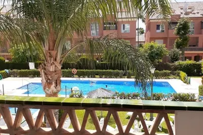 Image de Close to Puerto Banus, Beth Chabad & 5 min walking to the Beach. Wifi