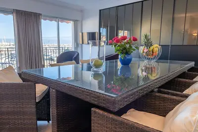 Image de Magnifique appartement face au Palais des Festivals