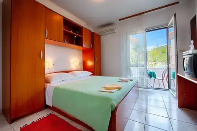 Image de Apartments Malo Lago - Appartement 1 Chambre avec Balcon et Vue sur la Mer - 2ème étage (Appartement 4)