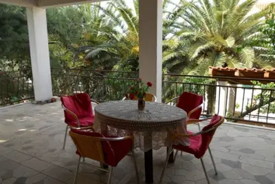 Image de Apartment Three Palms - Appartement 2 chambres avec terrasse - (St)