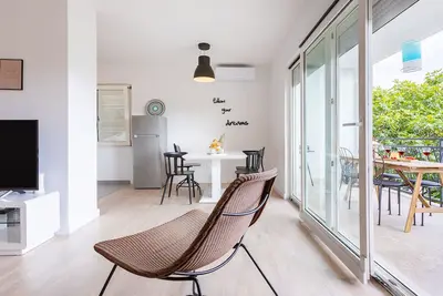 Image de Apartment Black & White (St) - Appartement 2 Chambres Confort avec Balcon