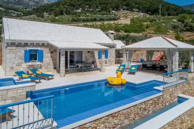 Image de Villa Blue Sky - Villa 3 Chambres avec Piscine