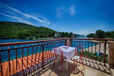 Image de Apartments Malo Lago - Appartement 1 Chambre avec Balcon et Vue sur la Mer - 2ème étage (Appartement 6)