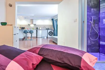 Image de Appartement avec jardin et parking à proximité du centre et d'un grand hôpital