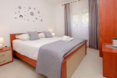 Image de Apartments Villa Senija - Appartement Supérieur 2 Chambres avec Terrasse et Vue sur la Mer (Ciel Bleu)