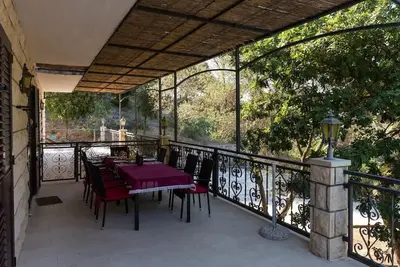 Image de Rooms Villa Bašica - Chambre Double Basique avec Vue sur la Forêt (Soba 1)