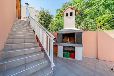 Image de Apartments Kuzma - Appartement 2 Chambres avec Balcon et Vue sur la Mer