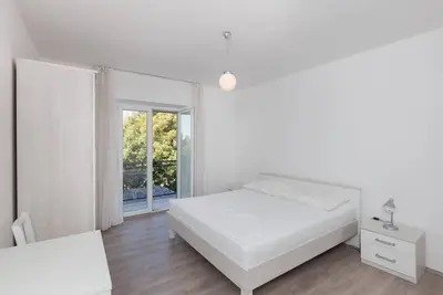 Image de Rooms Villa Bašica - Chambre Double Supérieure avec Balcon et Vue sur la Mer (Soba 2)