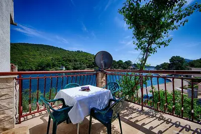 Image de Apartments Malo Lago - Appartement 1 Chambre avec Balcon et Vue sur la Mer - 2ème étage (Appartement 7)