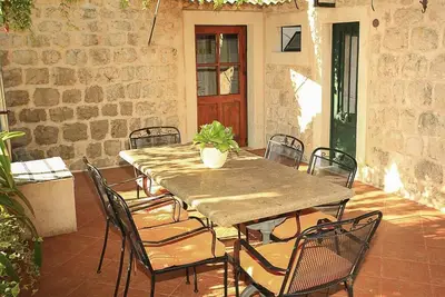 Image de Guest House Savonari - Appartement 2 Chambres avec Terrasse et Vue sur le Jardin