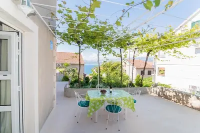 Apartments Veve - Appartement Studio avec Terrasse et Vue sur la Mer (Vanessa) (St)