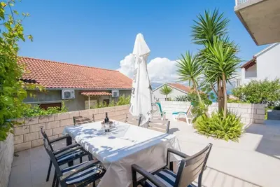 Apartments Veve - Appartement 1 chambre avec terrasse et vue sur la mer (Nensi) (St)