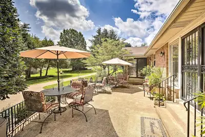 Image de New-Nashville Home avec patio, à 3 km du Grand Ole Opry