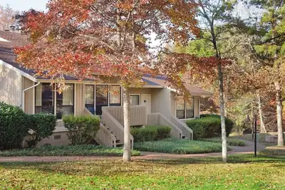 Image de Condo de luxe de luxe avec deux chambres, Fairfield Glade, Tn (1742450)