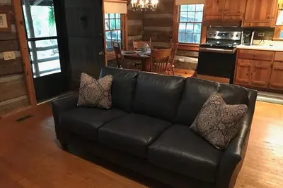 Image de Un Morceau De Ciel Calme. . . Les bûches à gaz de la cheminée invitent