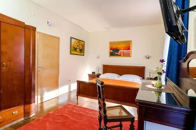 Image de Rooms Miron - Chambre Double Supérieure avec Vue sur la Piscine - R6