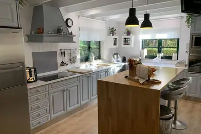 Image de Chalet De Maison Rural De Luxe 8´ De Santiago De Compostelle