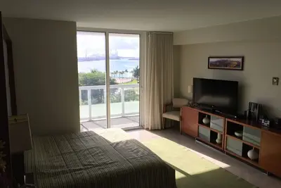 Image de Meilleures vues, Lieu et construction au centre-ville de Miami. Restez comme un Vip!