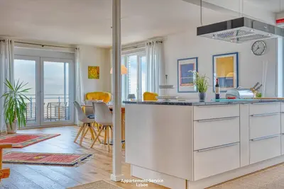 Image de Appartement 5 étoiles Portland Laboe avec une vue imprenable sur le port et le fjord de Kiel