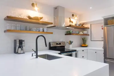 Image de Emplacement Imbattable! ! Condo Moderne À 2 Chambres / 2 Bains, ÉTAPES De La Plage De Tamarindo!