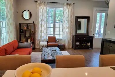 Image de Airport Trendy Townhouse