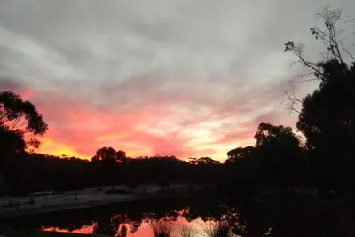 Image de N'est-il pas temps de rester au Dam Cottage?