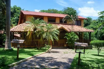 Image de Casa Salita ~ Charmante Costa Rica Cottage à quelques pas de Playa Langosta!